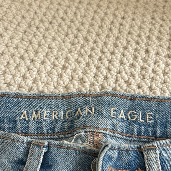 Distressed Blue Jeans - Picture 2 of 4